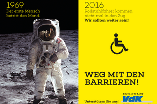 Plakat der VdK-Kampagne "Weg mit den Barrieren". Auf der linken Hälfte des Plakats sieht man einen alten Computer. Darüber steht: "1993. Das Internet läutet eine neue Zeit ein." Auf der rechten Hälfte des Plakats sieht man ein Piktogramm mit dem Zeichen für sehbehinderte Menschen. Darüber steht: "2016. Sehbehinderte Menschen klicken meistens ins Nichts. Wir sollten weiter sein."