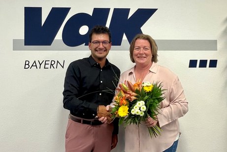 VdK Kreisverband Landshut begrüßt das 17.000 Mitglied VdK Kreisverband Landshut begrüßt das 17.000 Mitglied