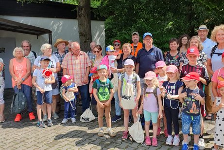 Teilnehmer der Familienwandertour gruppenbild