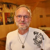 Olav Gentzel, Kassier und Fähnrich beim VdK Ortsverband Aschau a. Inn