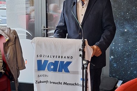 Konrad Scharnagl am Rednerpult
