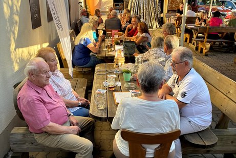 Der Biergartenabend fand am 8. August 26, ab 17:30 Uhr im Gasthaus Goldenes Lamm in Plankenfels statt. Biergartenabend. 08.08.2026