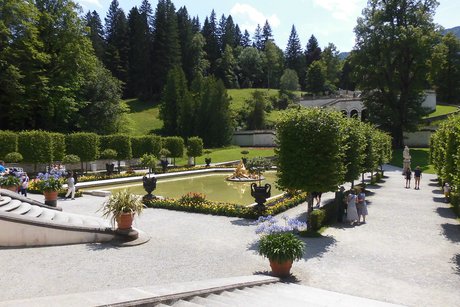 Nochmals der Garten von Schloß Linderhof.