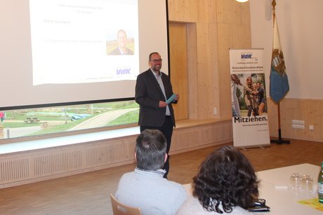 Jahreshauptversammlung 2026 Bild von der Jahreshauptversammlung des Ortsverbandes Esselbach-Altfeld mit dem neuen Bürgermeister der Gemeinde Esselbach Christian Dinkel