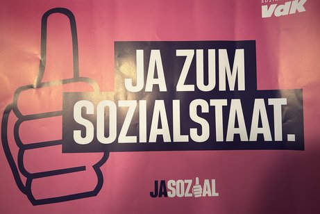 Ja zum Sozialataat Ja zum Sozialstaat