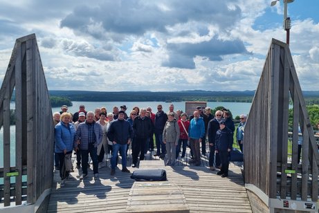 Jahresausflug des VdK : Von Steinberg am See bis zu den Schwandorfer Felsenkellern Jahresausflug des VdK : Von Steinberg am See bis zu den Schwandorfer Felsenkellern