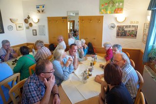 Mittagessen im Erlebnisbauernhof Stierhof in Dornheim