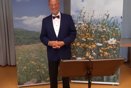 Tenor Hans Wolfgang Graf Tenor Hans Wolfgang Graf