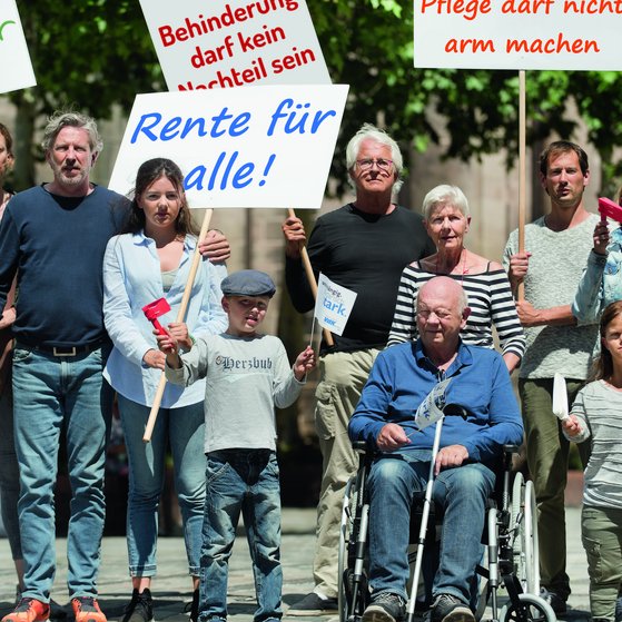 Demo Pflege-Rente-Behinderung
