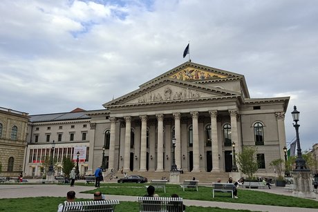 Residenz am Max-Joseph-Platz