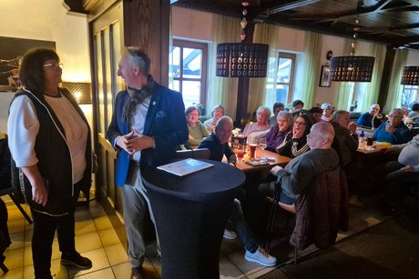 Volles Haus beim Pflegestammtisch des OV-Zwiesel Volles Haus beim Pflegestammtisch des OV-Zwiesel