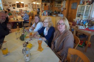 Mittagessen im Erlebnisbauernhof Stierhof in Dornheim