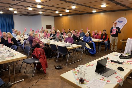 VdK-Stammtisch: Sozialpolitik und Demokratie! VdK-Stammtisch: Sozialpolitik und Demokratie!