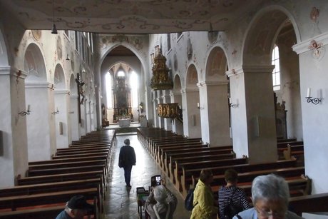 Das Kloster ist eine Abtei der Benediktiner.