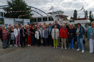 Die Reisegruppe kurz vor der Mainfahrt