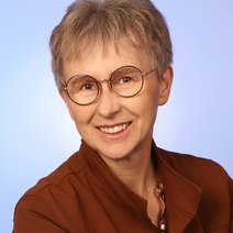 Claudia Fink