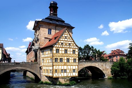 Rathaus Bamberg mit Brücke
