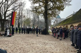 Bilder vom Volkstrauertag 2024