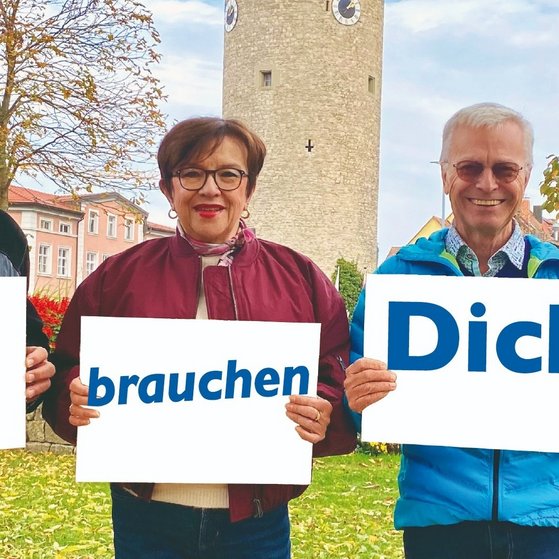 Werbung f&uuml;r die Neuwahlen 2026