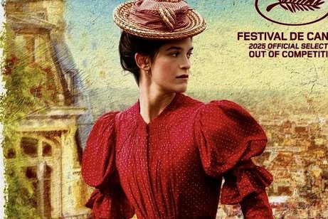 Plakatauschnitt des Films "Die Farben der Zeit" - eine rot gekleidete Frau aus dem Jahr 1895