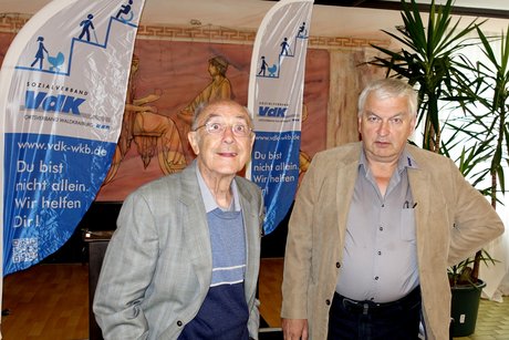 Dr. Herbert Schwarz und Rudolf Siegmund , zwei unerm&uuml;dliche Helfer des VdK OV Waldkraiburgs
