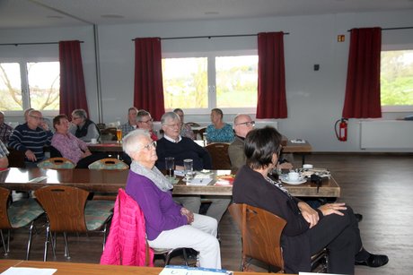 Mitglieder und Gäste des VdK Buckenhofen