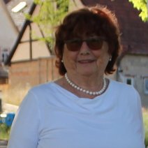 Bild zeigt Ehrenmitglied Renate Havestadt