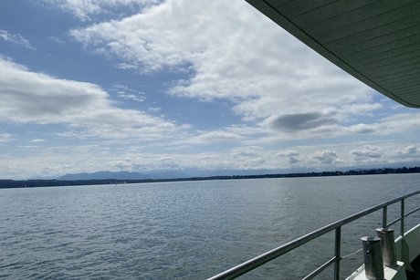 Bergpanorama mit Zugspitze über Seeshaupt