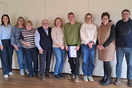 Neu gew&auml;hlte Vorstandschaft im Ortsverband