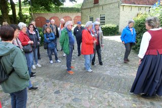 VdK Mitglieder bei einer Führung in der Festungsstadt Bourtange in den Niederlanden.