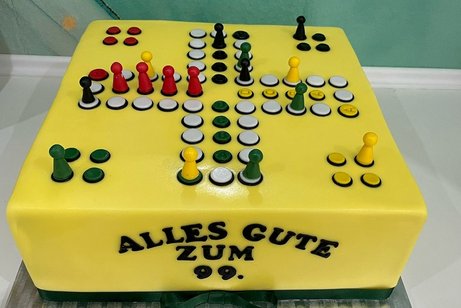 Mensch-Ärgere-Dich-Nicht Spiel und Genuß