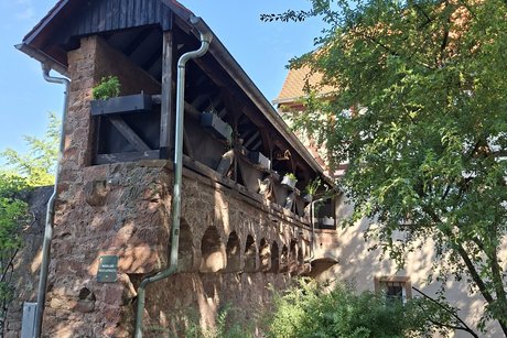 Wehrgang der Neustadtmauer erbaut 1390