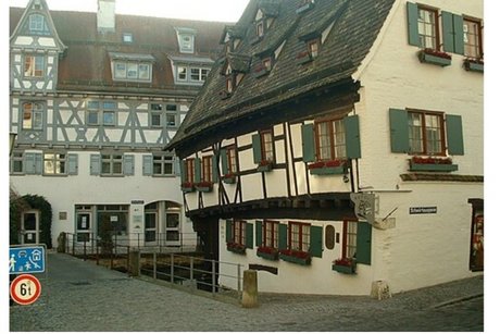Schiefes Haus Ulm