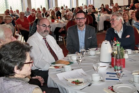 Ehrengast Oberb&uuml;rgermeister Peter Rei&szlig;