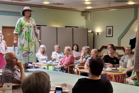 Modenschau Sommerkleid