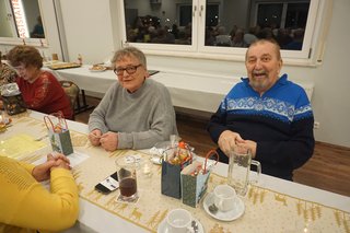 Teilnehmer bei der vorweihnachtlichen Adventsfeier am 24.11.2024