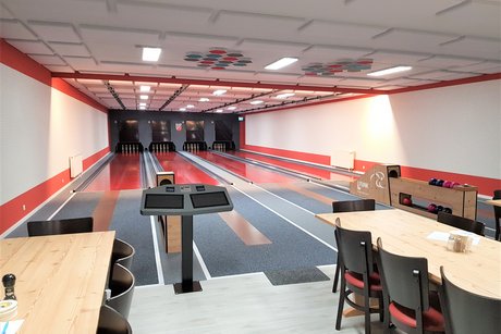 Kegelbahn im Bowling-Center