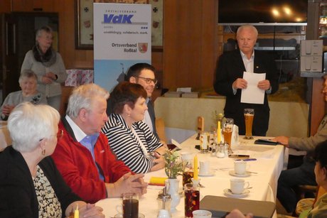 Begrüßung der Anwesenden