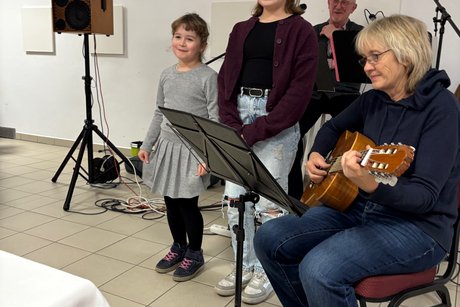 Ganz junge super S&auml;ngerinnen