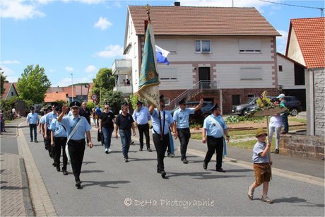 Bild zeigt Festumzug