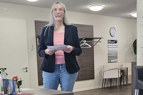 Katja Holler Frau Holler hält den Vortrag