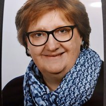 Passbild der Vorsitzenden Regina Str&ouml;&szlig;enreuther