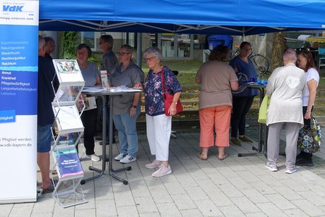 Infostand des VdK Waldkraiburg im Juni 2024