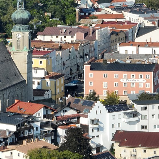 Ansicht der Trostberger Altstadt mit Kirche