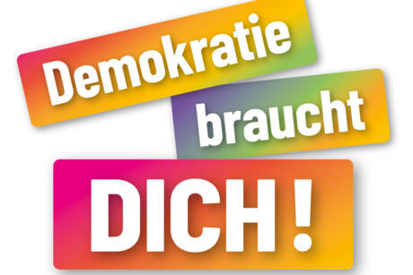 Bild zeigt Plakat für Kundgebung: "Demokratie braucht DICH" am 08.02. um 14:00 Uhr