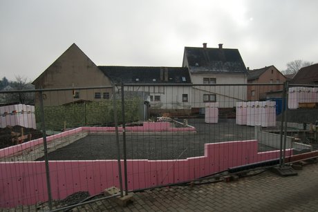 Bild zeigt den Rohbau vom Tagespflege an der Weed