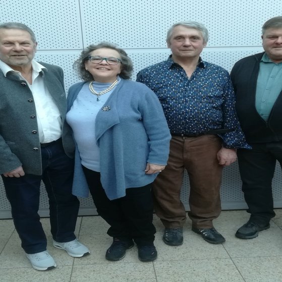 Karin und sein "Männer" Der Vorstand des VdK - Burgau