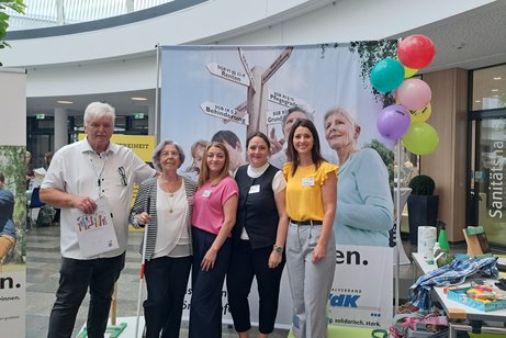 Unser Team am VdK-Infostand Mitarbeiter am Stand