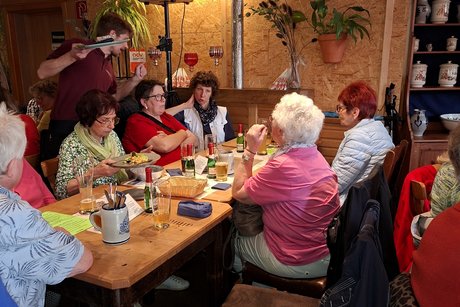 Ein kritischer Blick auf den Teller Ein kritischer Blick auf den Teller