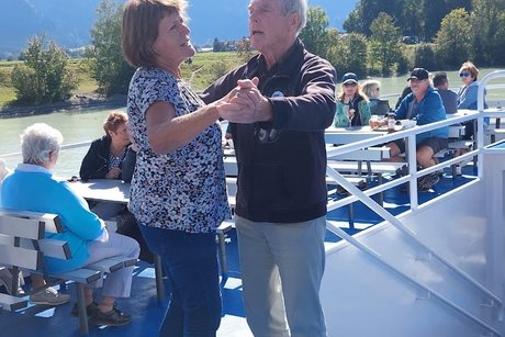 Bei uns wird immer getanzt und bei traumhaftem Ausblick macht es noch mehr Spaß